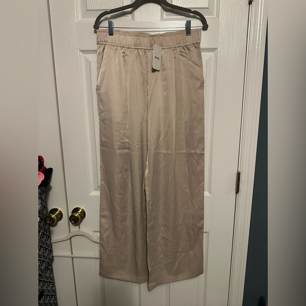 NWT Elodie Satin Trousers